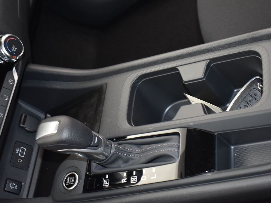 2025 Nissan Sentra S photo 19