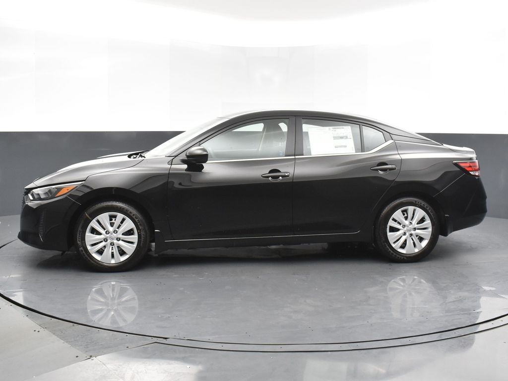 2025 Nissan Sentra S photo 3