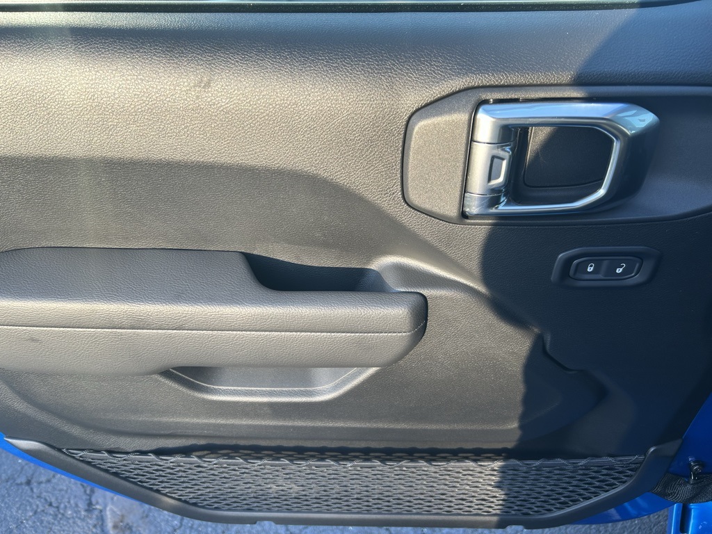 new 2026 Jeep Wrangler car, priced at $34,499