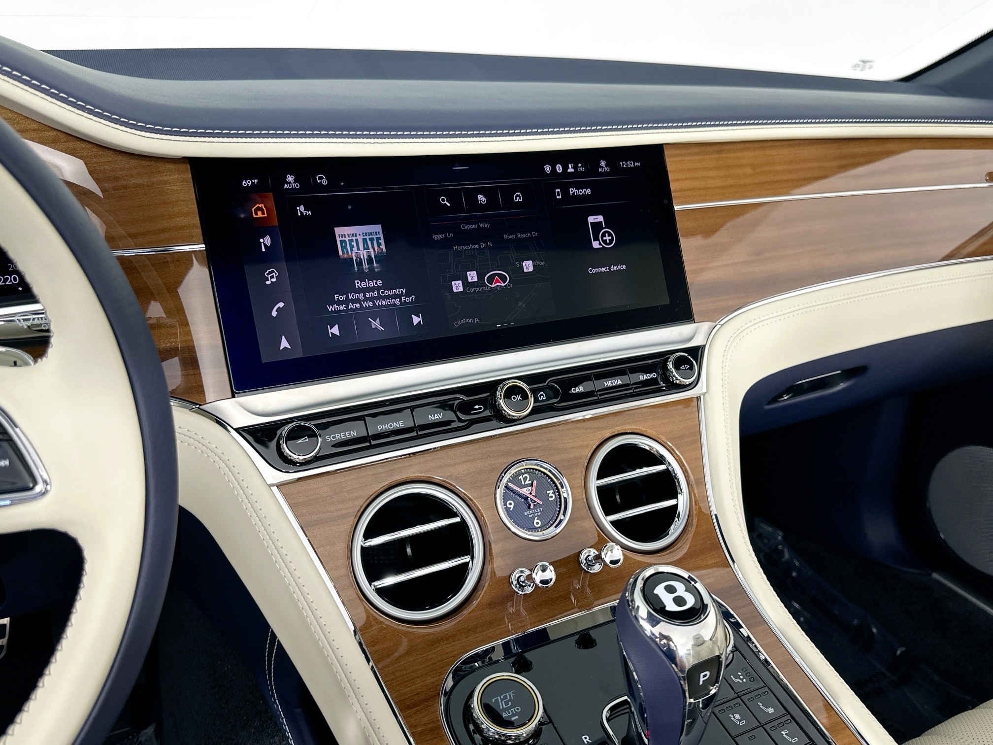 new 2026 Bentley Continental GTC car