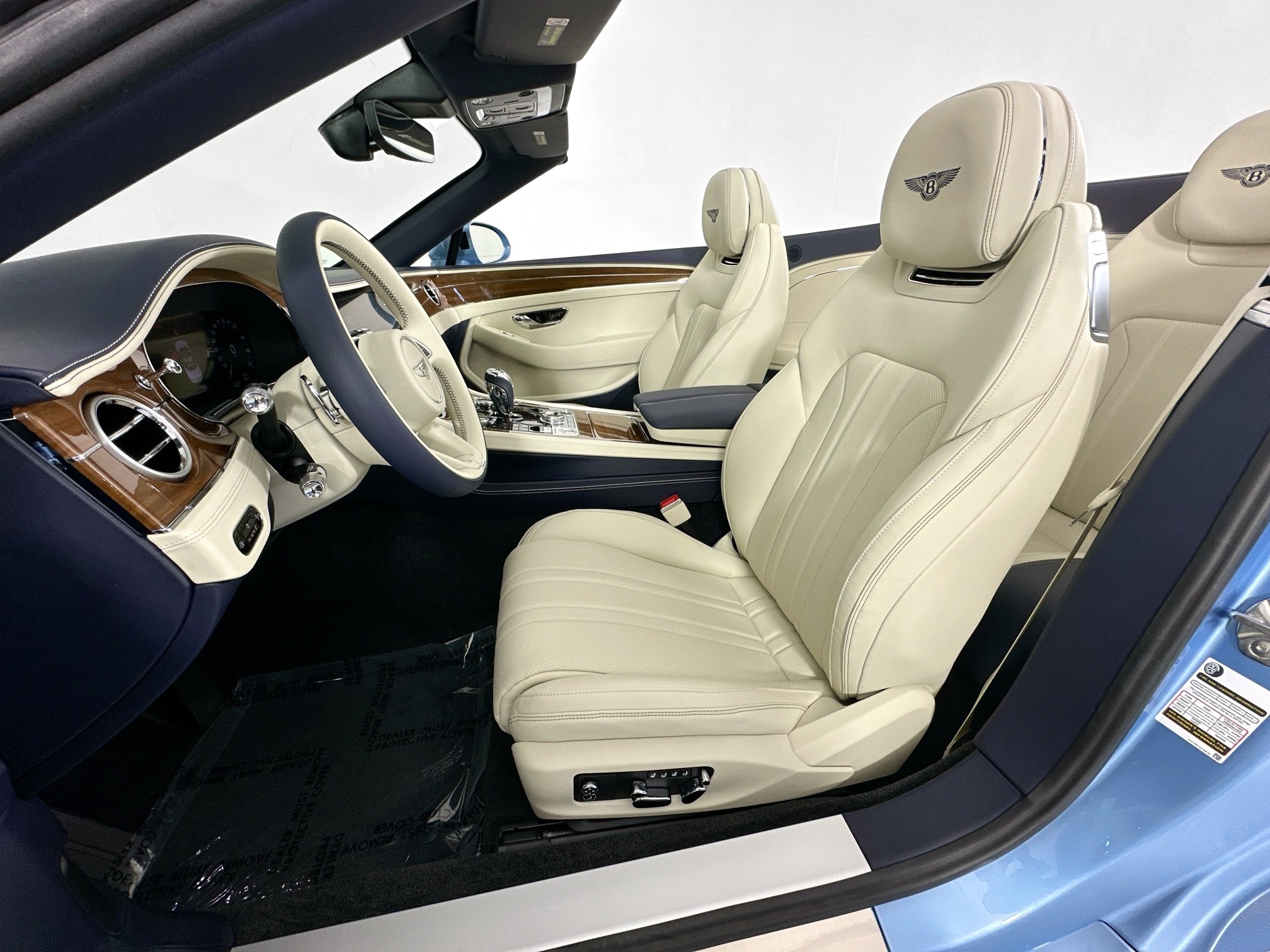 new 2026 Bentley Continental GTC car