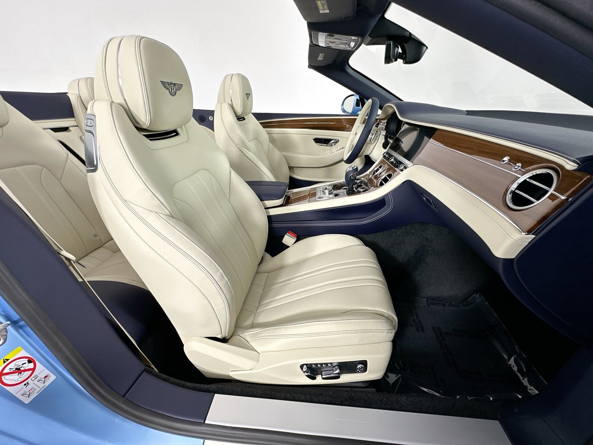 new 2026 Bentley Continental GTC car