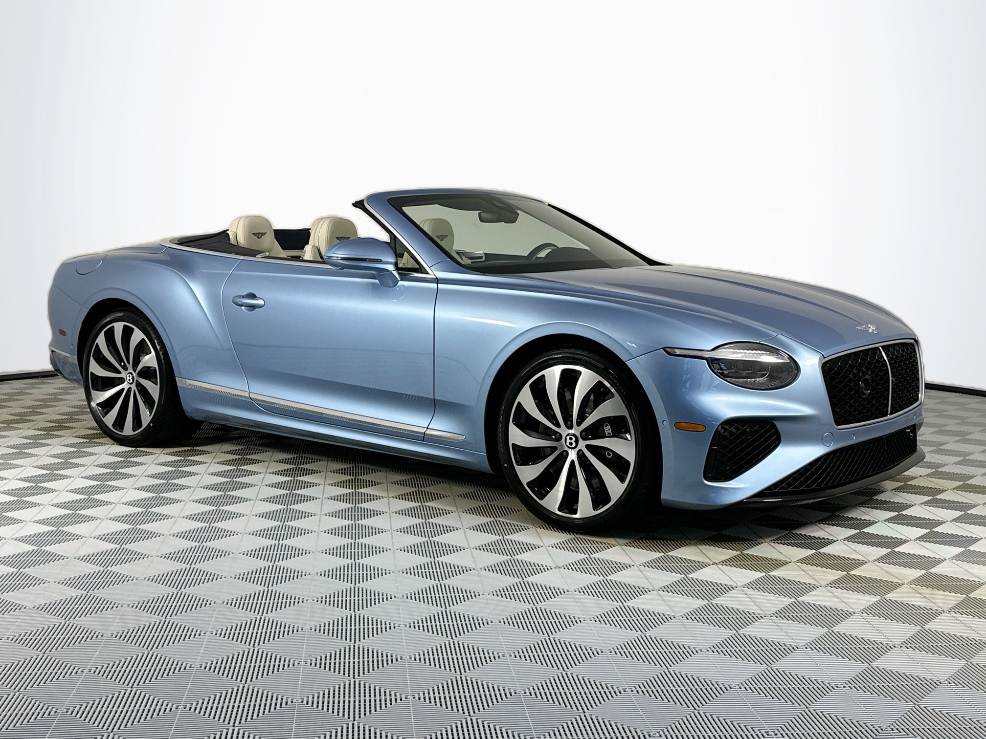 new 2026 Bentley Continental GTC car