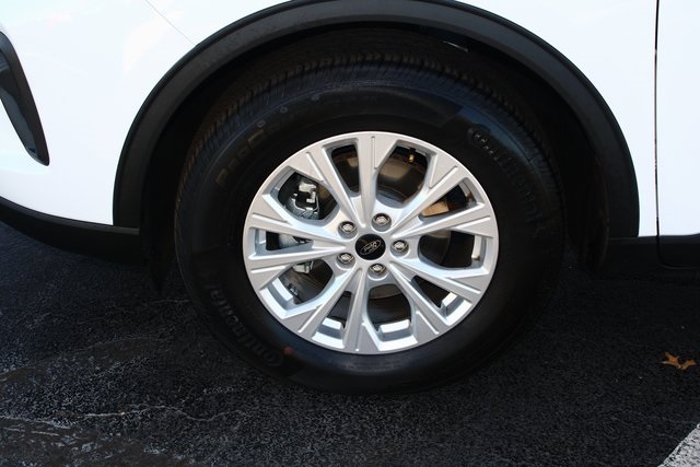 used 2024 Ford Escape car, priced at $23,126