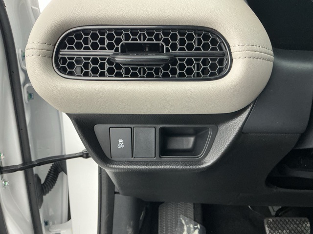 new 2026 Honda HR-V car, priced at $29,605