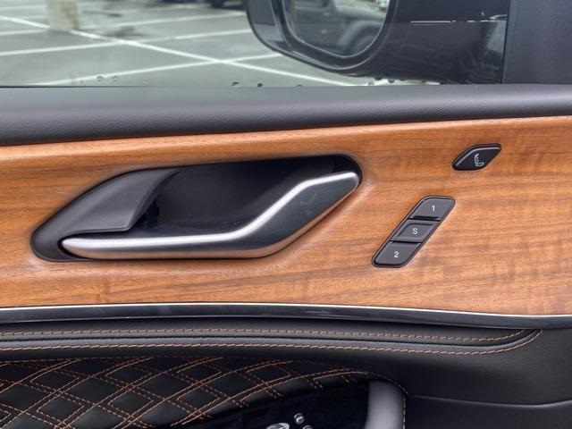 new 2024 Jeep Grand Cherokee car, priced at $76,923