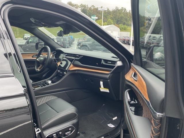 new 2024 Jeep Grand Cherokee car, priced at $76,923