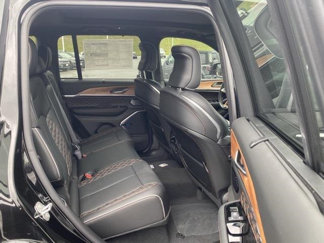 new 2024 Jeep Grand Cherokee car, priced at $76,923