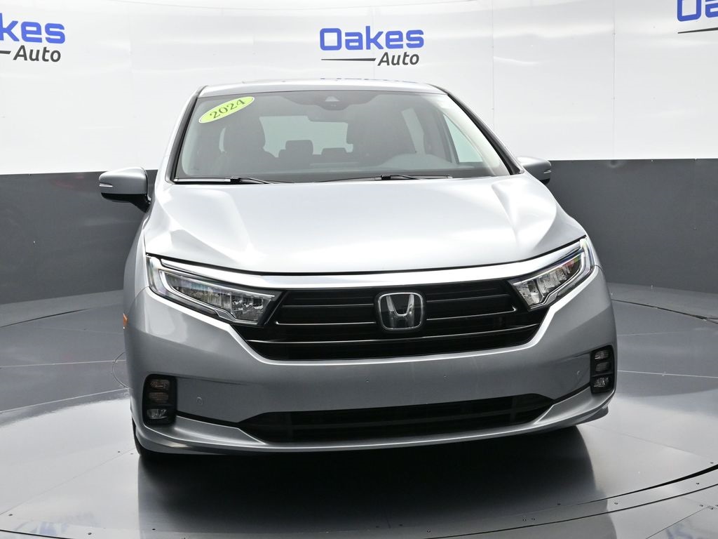 2024 Honda Odyssey Elite photo 2