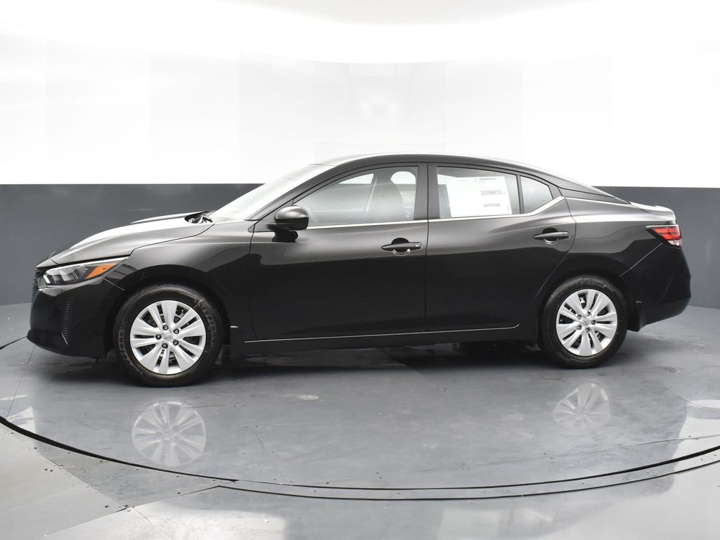 2025 Nissan Sentra S photo 3