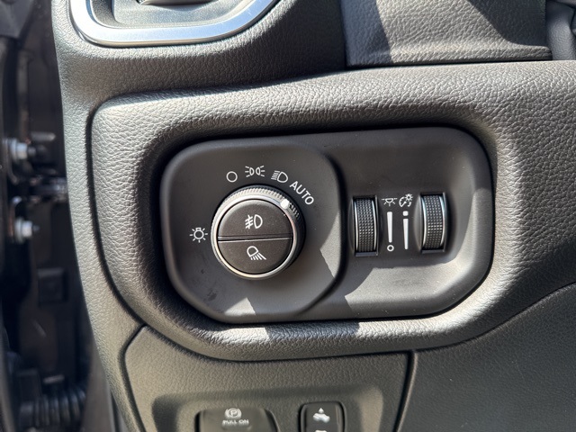 2025 Ram 1500 Big Horn Lone Star photo 12