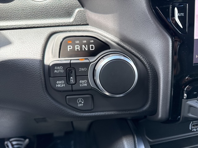 2025 Ram 1500 Big Horn Lone Star photo 18