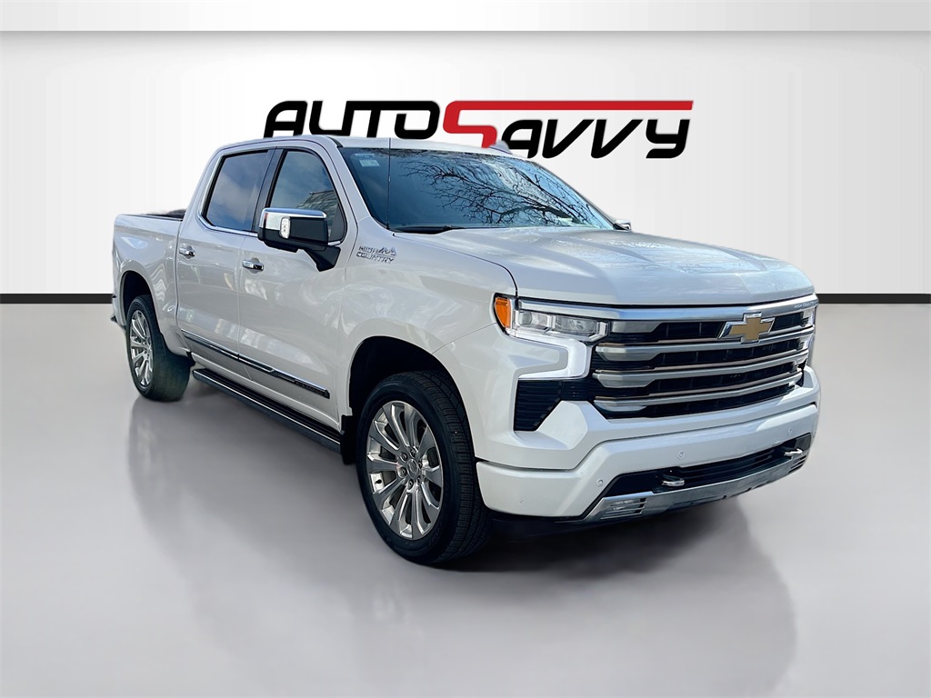 2022 Chevrolet Silverado 1500 High Country's photo