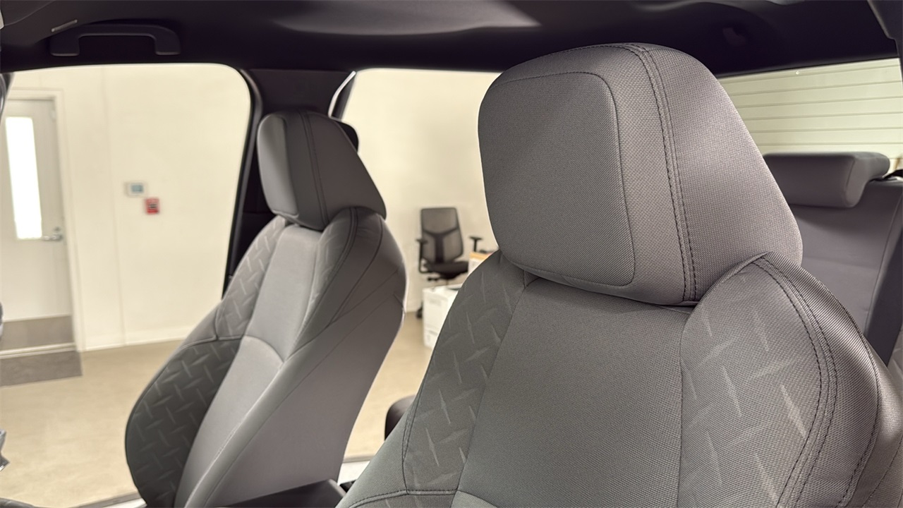 2025 Toyota Tacoma SR5 Double Cab photo 11