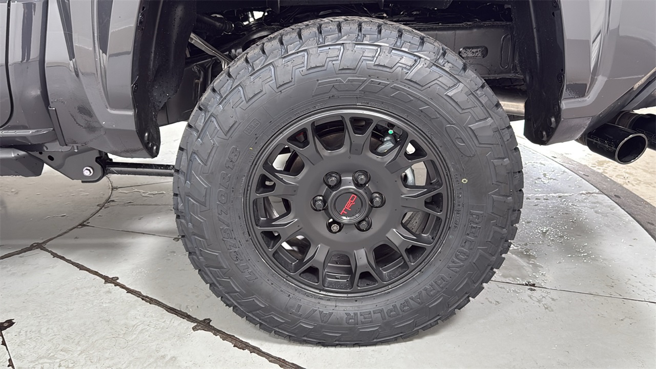 2025 Toyota Tacoma SR5 Double Cab photo 20