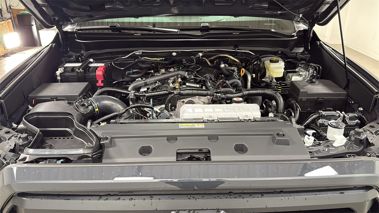2025 Toyota Tacoma SR5 Double Cab photo 22