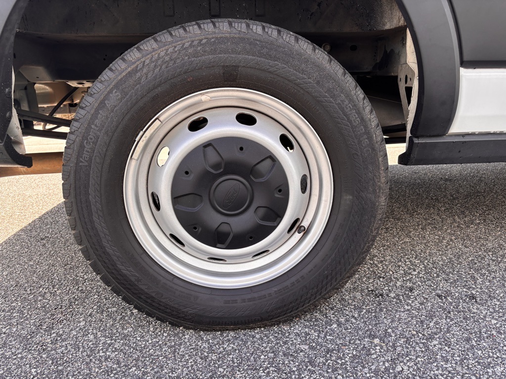 Used 2021 Ford Transit 250 Low Roof RWD Empty Cargo Van for sale #SP1254 - photo 12