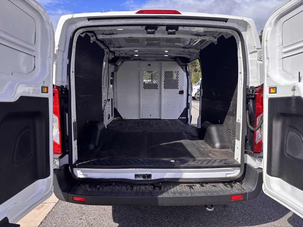 Used 2021 Ford Transit 250 Low Roof RWD Empty Cargo Van for sale #SP1254 - photo 16