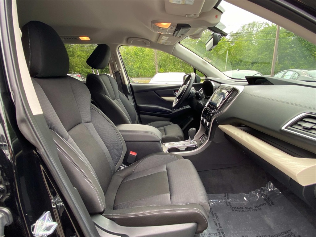 2022 Crystal Black Silica Subaru Ascent Premium AWD SUV
