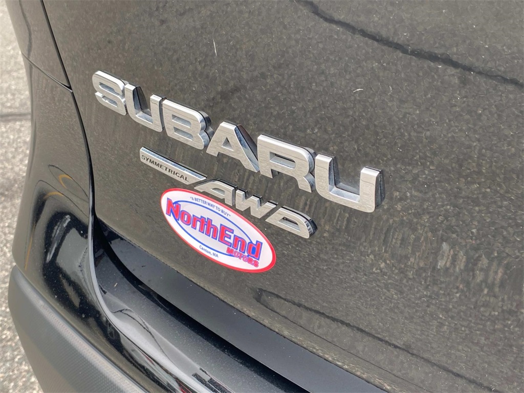 2022 Crystal Black Silica Subaru Ascent Premium AWD SUV