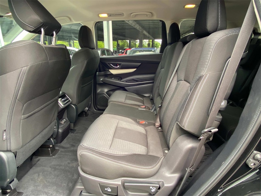 2022 Crystal Black Silica Subaru Ascent Premium AWD SUV