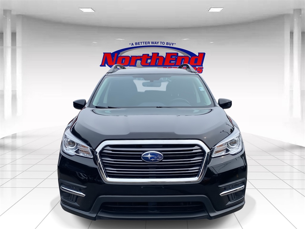 2022 Crystal Black Silica Subaru Ascent Premium AWD SUV