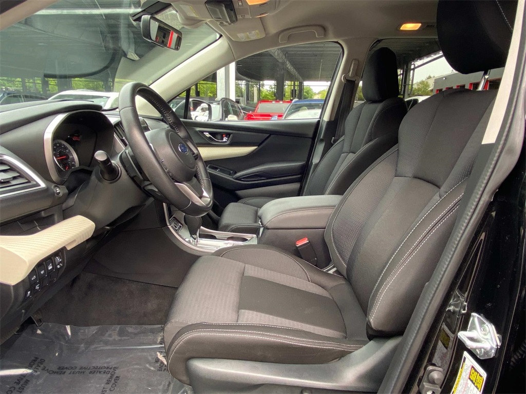 2022 Crystal Black Silica Subaru Ascent Premium AWD SUV