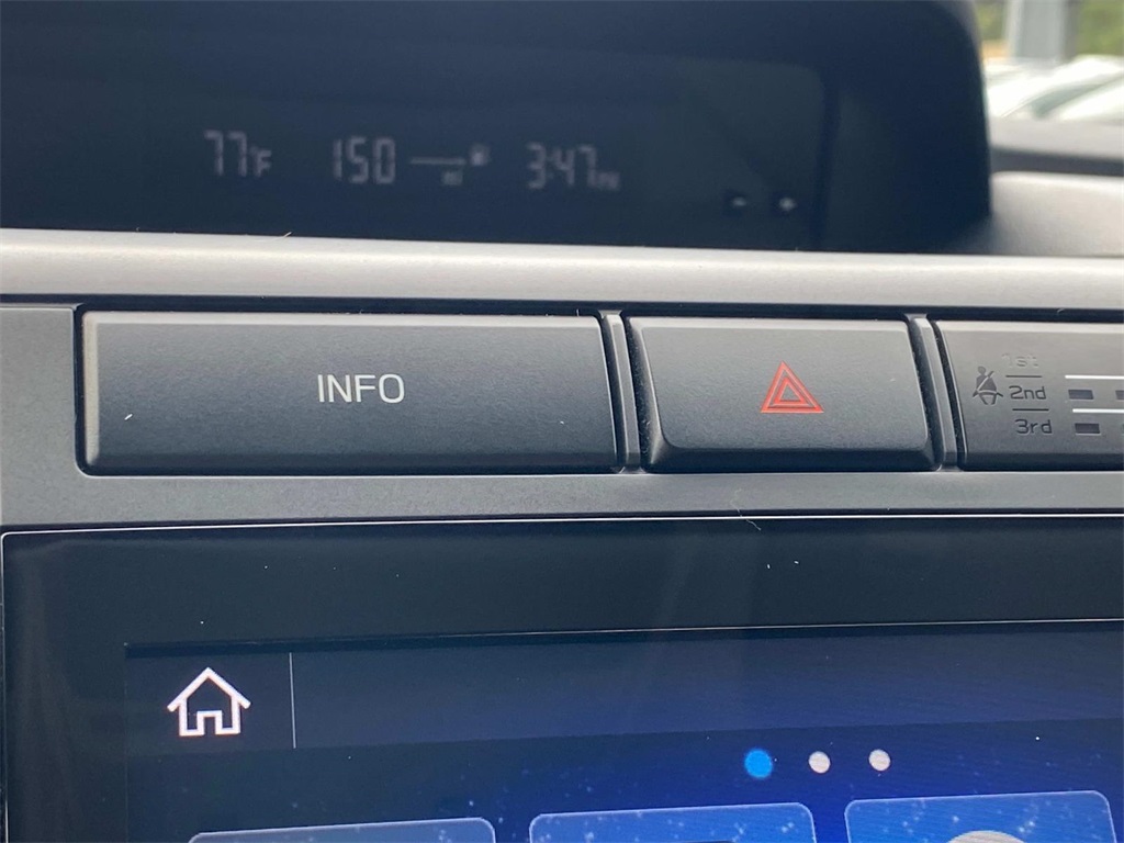 2022 Crystal Black Silica Subaru Ascent Premium AWD SUV