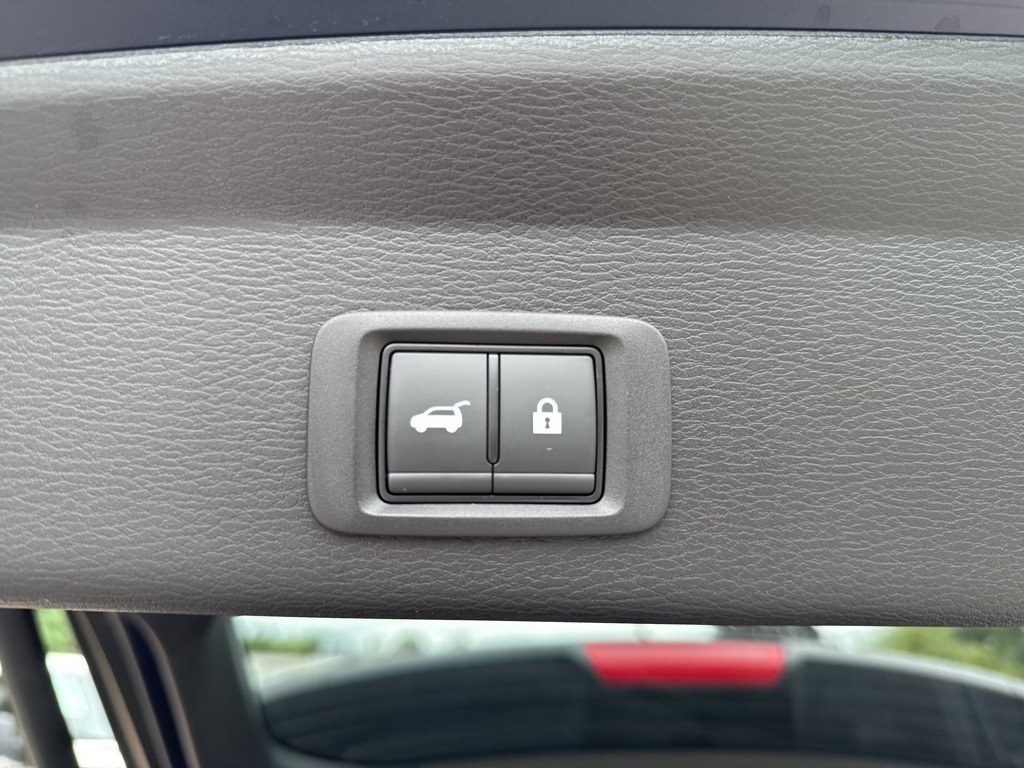 2023 Cosmic Blue Metallic Mitsubishi Outlander PHEV SEL 4X4 SUV