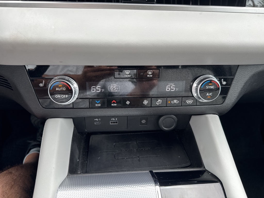 2023 Cosmic Blue Metallic Mitsubishi Outlander PHEV SEL 4X4 SUV