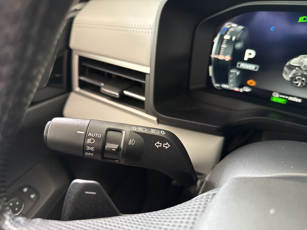 2023 Cosmic Blue Metallic Mitsubishi Outlander PHEV SEL 4X4 SUV