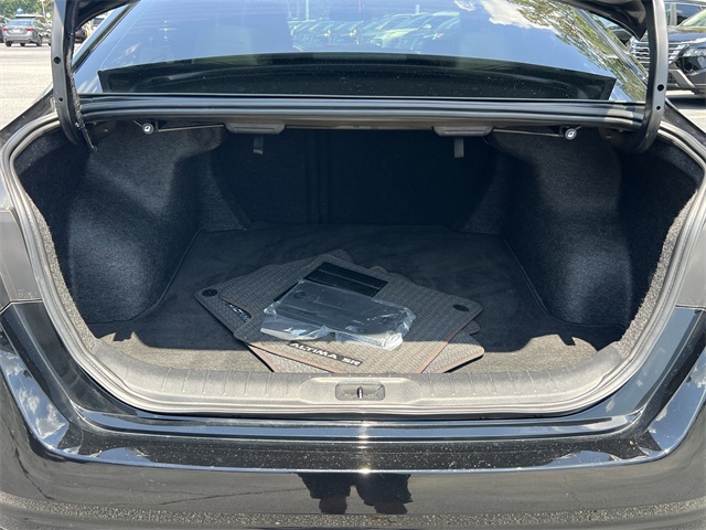 2024 Super Black Clearcoat Nissan Altima 2.5 SR FWD Sedan
