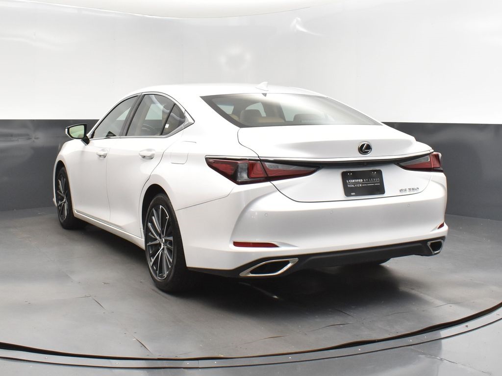 2024 White Lexus ES 350 FWD Sedan