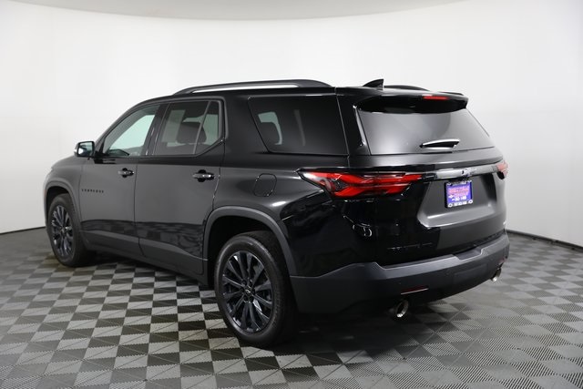 2022 Chevrolet Traverse RS photo 2