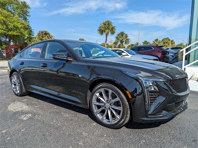 2025 Cadillac CT5 Sport photo 2