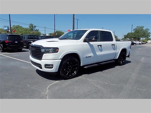 2026 Ram 1500 Laramie Crew Cab 4x4 5'7" Box