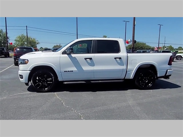 2026 Ram 1500 Laramie Crew Cab 4x4 5'7" Box