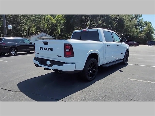 2026 Ram 1500 Laramie Crew Cab 4x4 5'7" Box