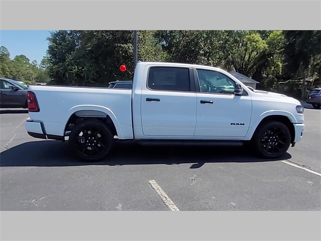 2026 Ram 1500 Laramie Crew Cab 4x4 5'7" Box