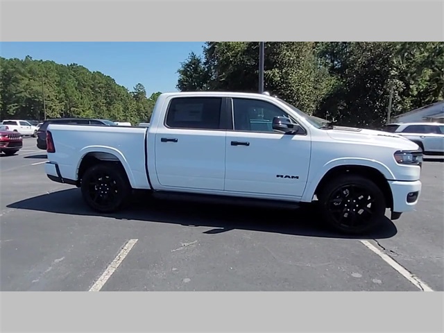 2026 Ram 1500 Laramie Crew Cab 4x4 5'7" Box