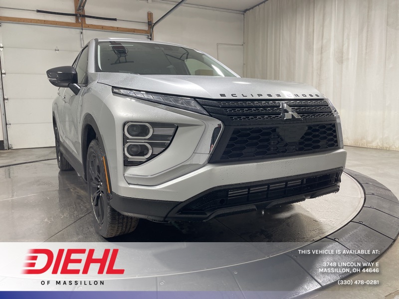 2026 Mitsubishi Eclipse Cross LE's photo