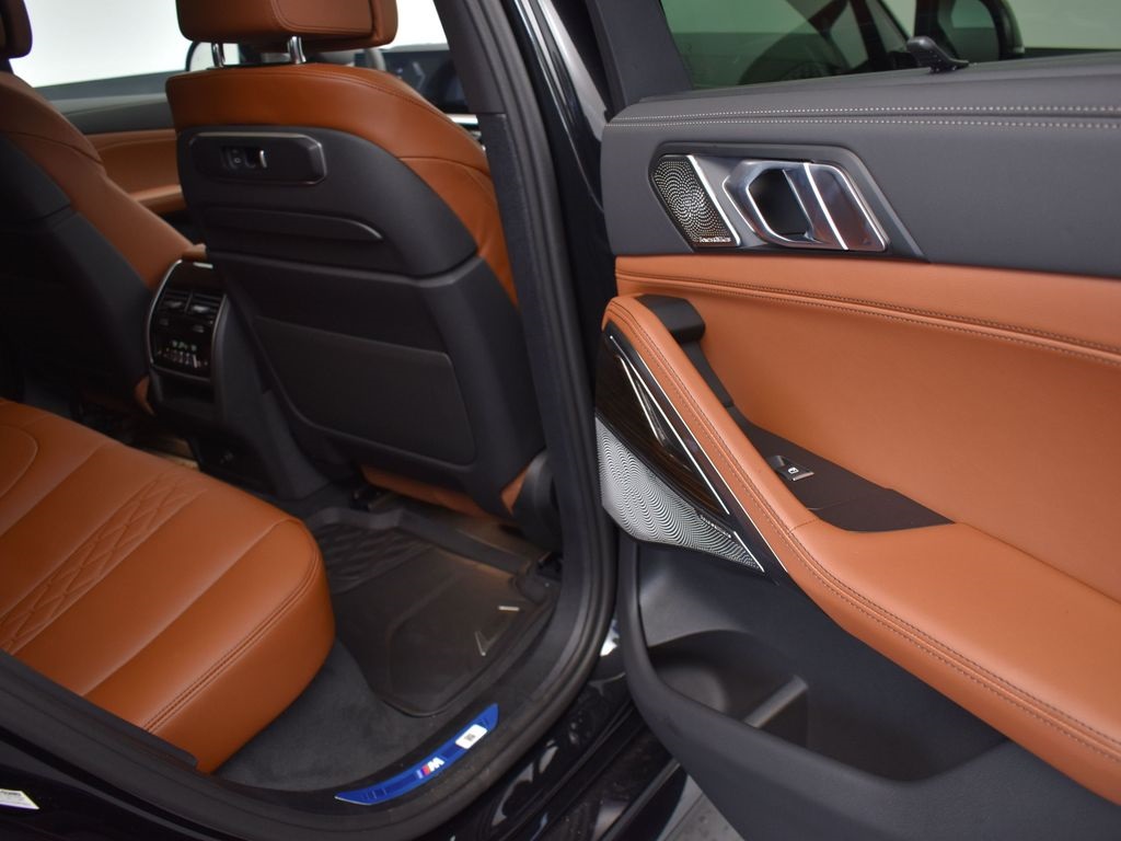 2026 Black Sapphire Metallic BMW X6 M60i AWD SUV