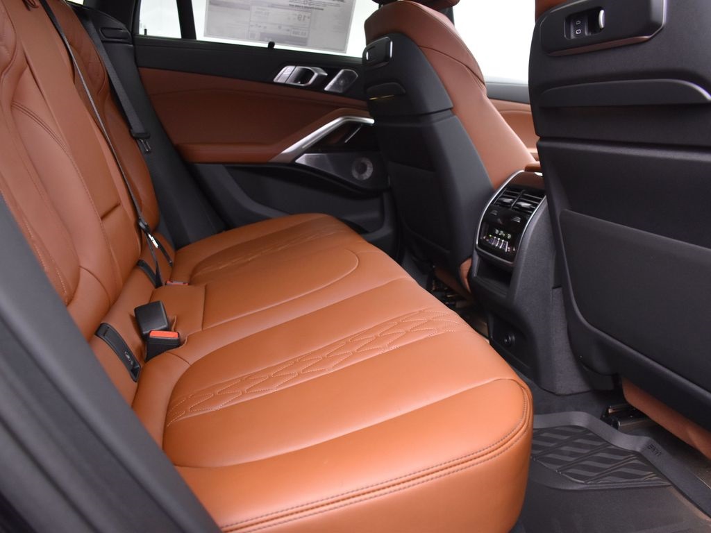 2026 Black Sapphire Metallic BMW X6 M60i AWD SUV