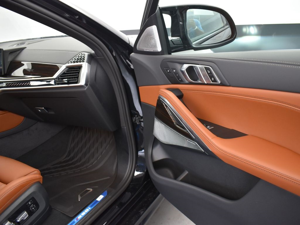 2026 Black Sapphire Metallic BMW X6 M60i AWD SUV