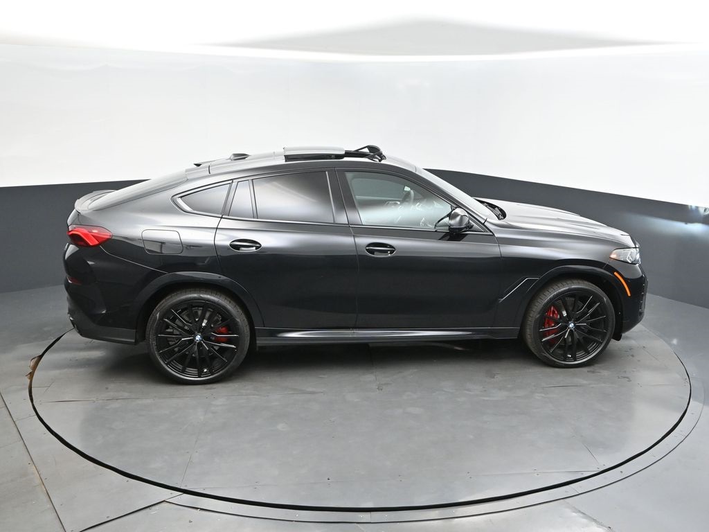 2026 Black Sapphire Metallic BMW X6 M60i AWD SUV
