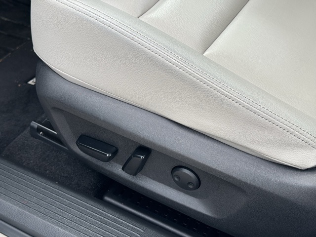 Used 2023 Nissan Rogue SUV