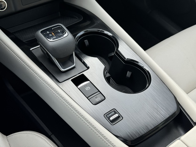 Used 2023 Nissan Rogue SUV