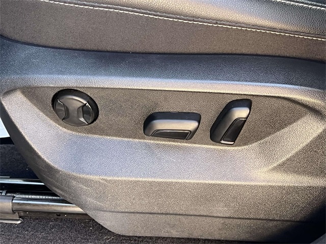 used 2023 Volkswagen Atlas car, priced at $32,763