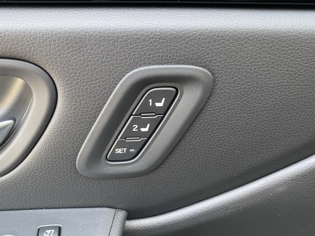 new 2025 Honda Pilot car, priced at $47,868