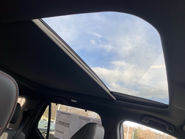 new 2025 Honda Pilot car, priced at $47,868